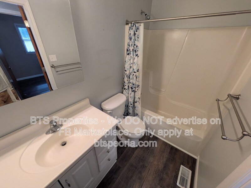 Charming 3-Bed Home in Washington with Oversized Garage & Bonus Basement Space! property image