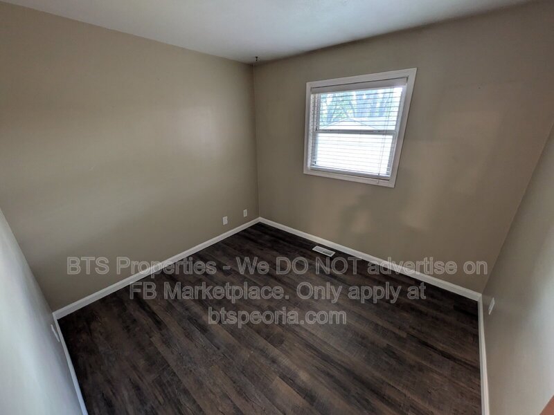 Charming 3-Bed Home in Washington with Oversized Garage & Bonus Basement Space! property image