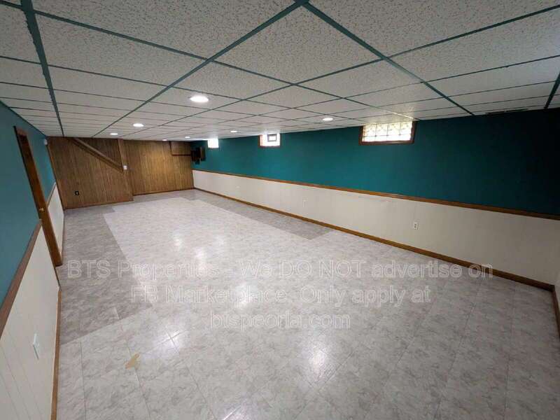 Charming 3-Bed Home in Washington with Oversized Garage & Bonus Basement Space! property image