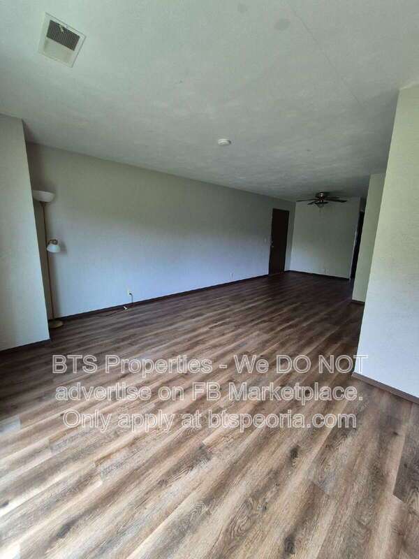 Spacious 2-Bed, 2-Bath Gem in Creve Coeur – 1200 Sq. Ft. of Comfort at 412 North Highland Street! property image