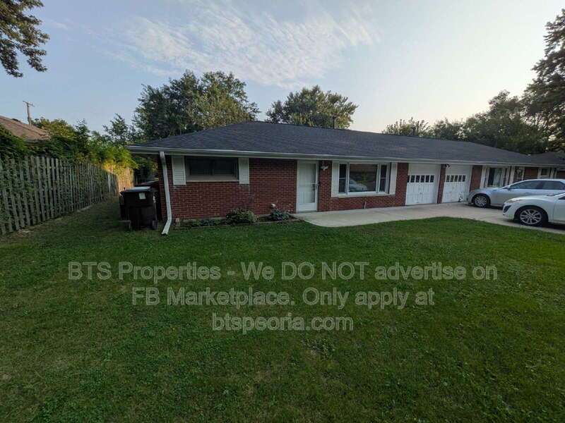 Charming 2-Bedroom Duplex with Modern Comfort at 622 West Laclaire Lane, Peoria! property image