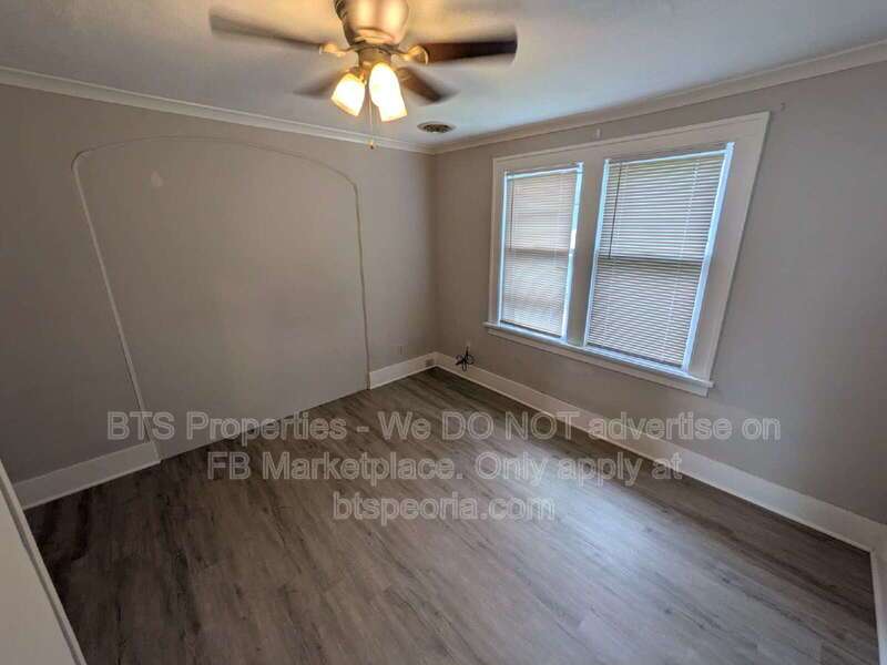 Charming 2-Bedroom Apartment Home on West Barker Avenue - Your Cozy Peoria Haven! property image