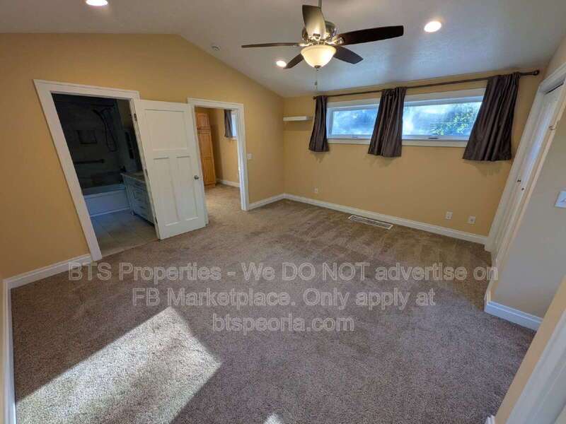 Spacious 4-Bedroom Retreat with 4 Full Baths - 3612 North Harvard Avenue, Peoria! property image