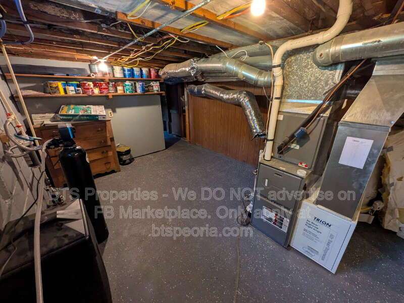 Spacious 4-Bedroom Retreat with 4 Full Baths - 3612 North Harvard Avenue, Peoria! property image