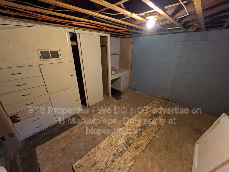 Spacious 4-Bedroom Retreat with 4 Full Baths - 3612 North Harvard Avenue, Peoria! property image