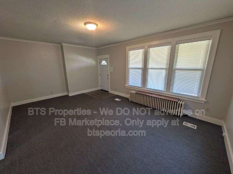 Charming 2-Bedroom Apartment Home on West Barker Avenue - Your Cozy Peoria Haven! property image