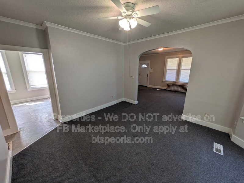 Charming 2-Bedroom Apartment Home on West Barker Avenue - Your Cozy Peoria Haven! property image