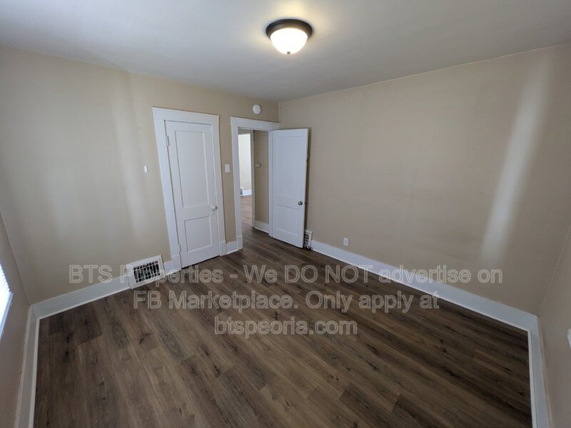 Charming 3-Bedroom Gem on North Missouri Avenue with Spacious 1200 Sq Ft Layout in Peoria! property image