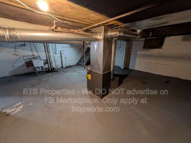 Charming 3-Bedroom Gem on North Missouri Avenue with Spacious 1200 Sq Ft Layout in Peoria! property image