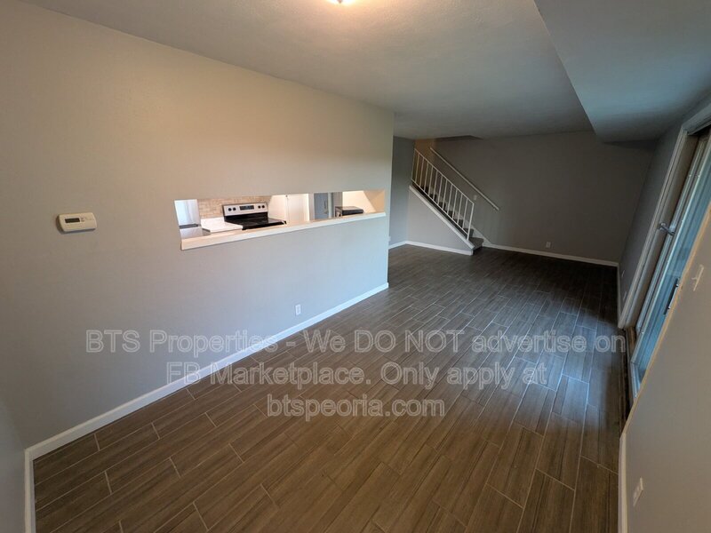 Charming 2-Bed Condo Retreat with 1.5 Baths in Peoria – Cozy Living at 3119 West Willow Knolls! property image