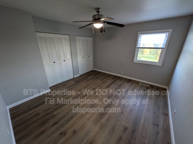 Charming 2-Bed Condo Retreat with 1.5 Baths in Peoria – Cozy Living at 3119 West Willow Knolls! property image