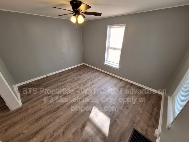 1912 W Ann St property image