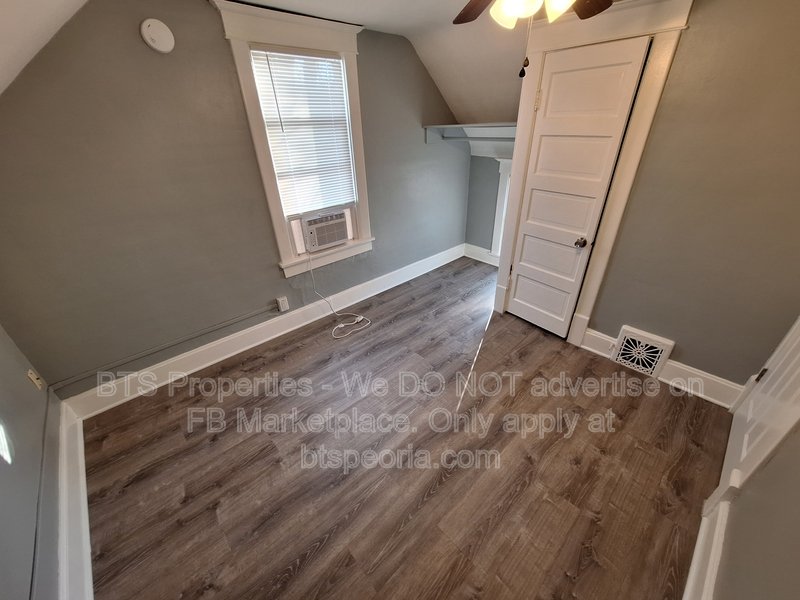 1912 W Ann St property image