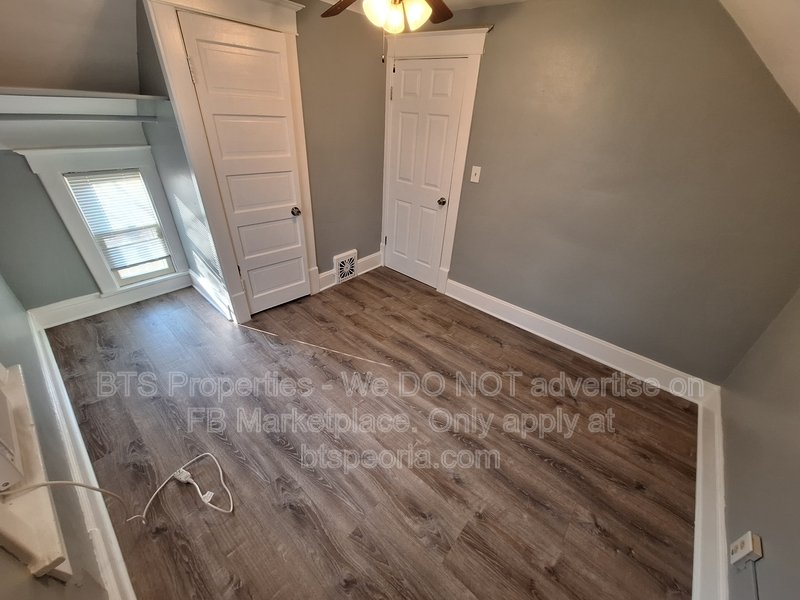 1912 W Ann St property image